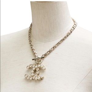 CHANEL XL CC Necklace